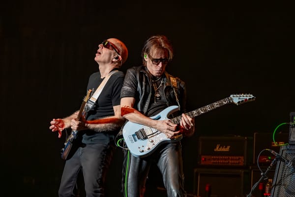 Joe Satriani & Steve Vai US Co-Headline Tour Puts Indianapolis Into Orbit